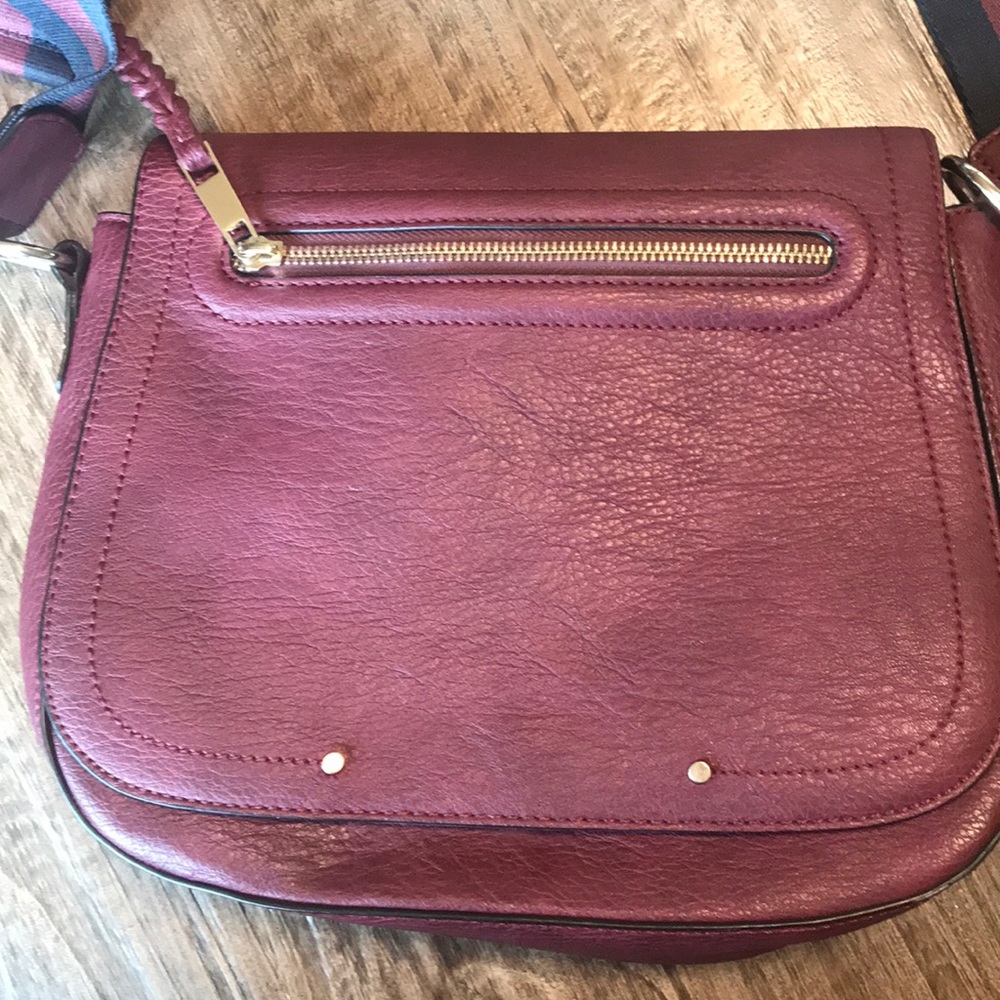Gap crossbody purse